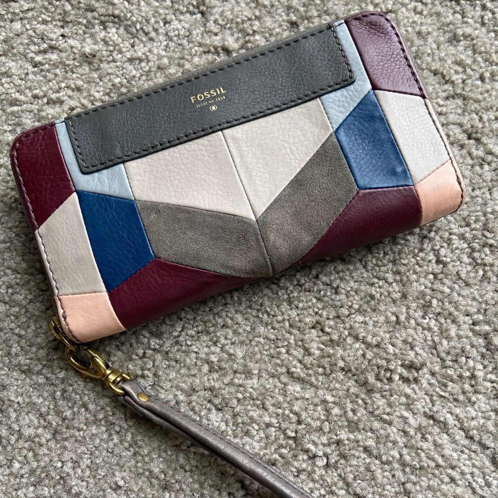 Fossil Wrap Around Wristlet